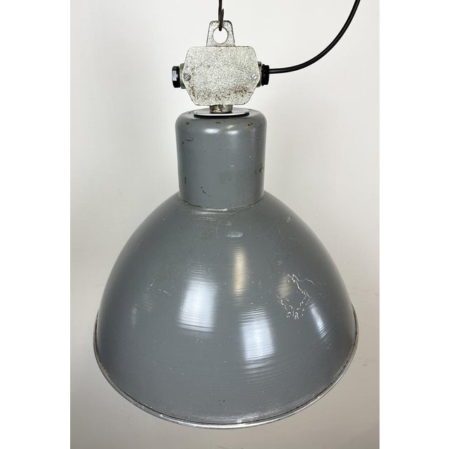 Industrial Grey Aluminium Pendant Lamp from Polam Wilkasy, 1960s For Sale - Image 9 of 18