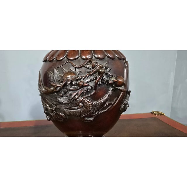 1900 - 1909 Japanese Bronze Table Lamps, 1900s, Set of 2 For Sale - Image 5 of 8