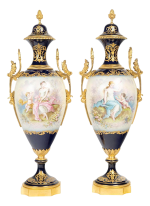 19th Century Napoleon III Covered Vases in Sèvres Porcelain, Set of 2