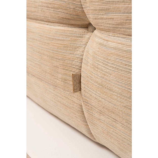 Beige Togo Sofa by Michel Ducaroy for Ligne Roset, France, 1973 For Sale - Image 8 of 10