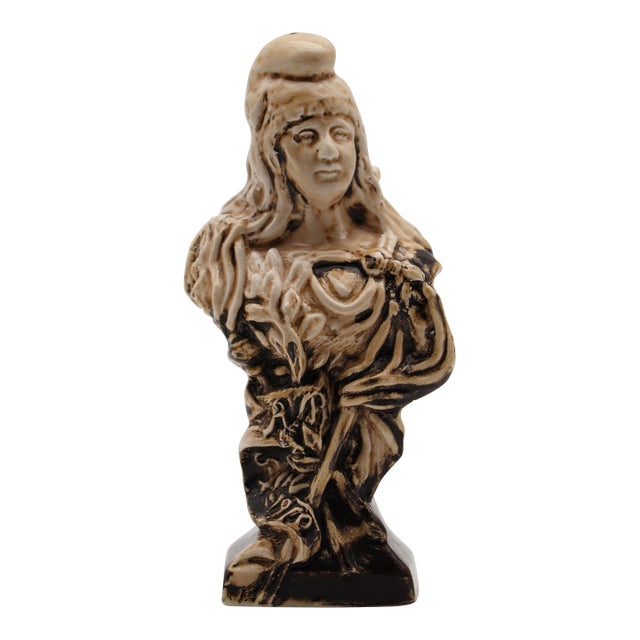 1910 Small Bust of the Portuguese Republic, Earthenware For Sale