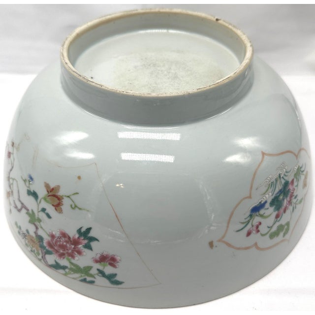 18th C. Qianlong Chinese Export Famille Rose Gilt 12 Inch Punch Bowl, Antique Qing Dynasty Chinoiserie Porcelain Centerpiece, Mandarin Palette For Sale - Image 16 of 18