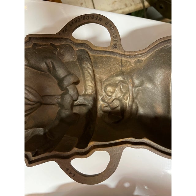 Metal 1940s Griswold Mfg Co Santa Cake Cast Iron Mold For Sale - Image 7 of 9