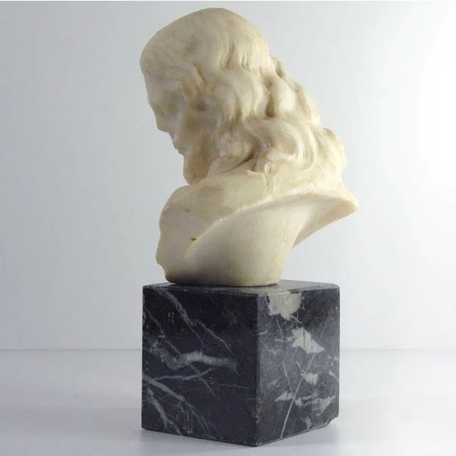 Vintage Italian Alabaster Sculpture, 1800s-1900s For Sale - Image 4 of 12