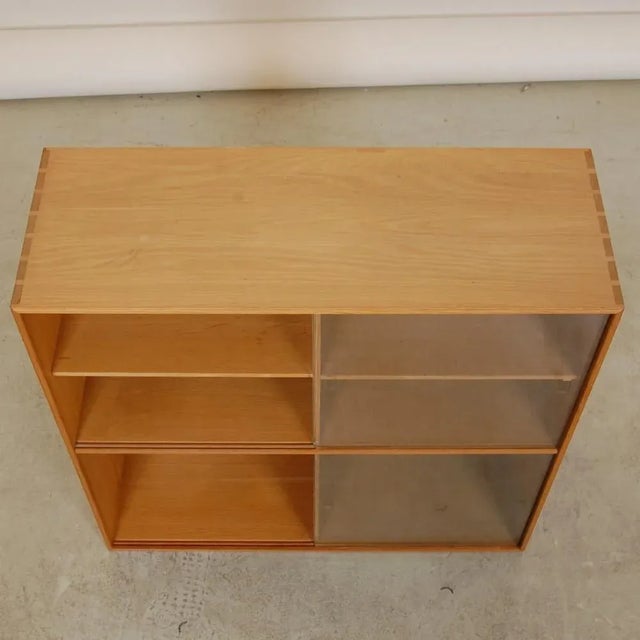 Vintage Bookcase in Oak by Mogens Koch for Rud. Rasmussen For Sale - Image 3 of 10