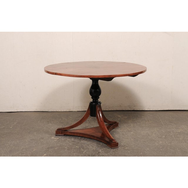 An Italian 46" Round Center Table, 19th C. For Sale In Atlanta - Image 6 of 12