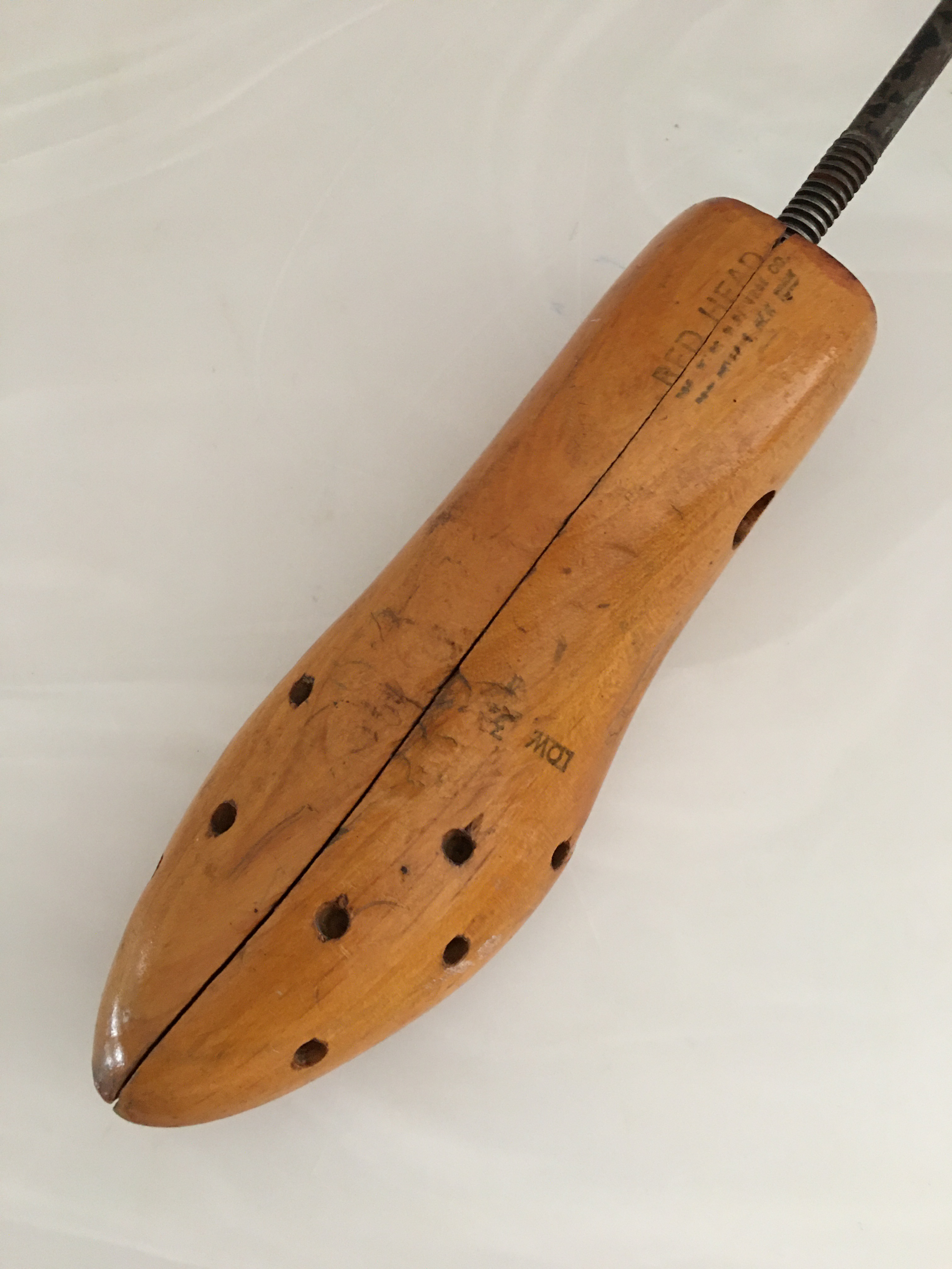 cobblers shoe stretcher