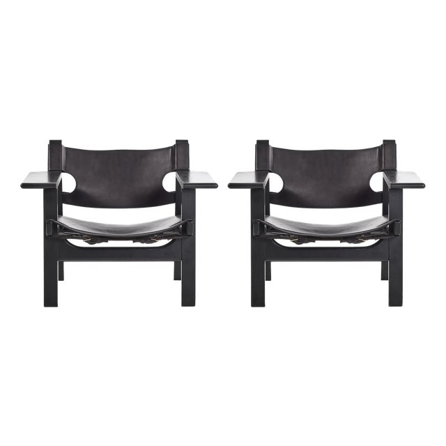Spanish Chairs in Black Leather by Børge Mogensen for Fredericia Stolefabrik, 1960s, Set of 2 For Sale