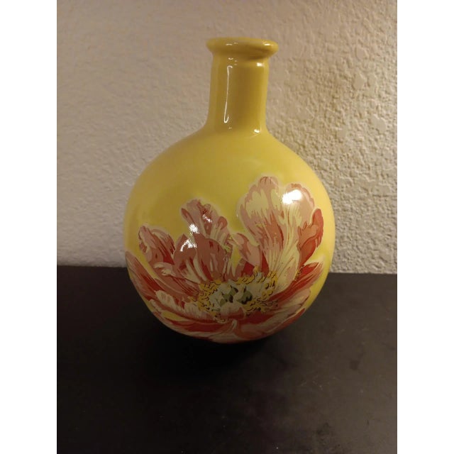 1980s April Cornell for Silvestri Yellow Vase For Sale In Dallas - Image 6 of 6