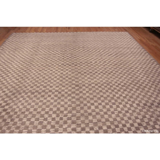 2020s Large Neutral Earthy Grey Geometric Checkerboard Design Modern Area Rug For Sale - Image 5 of 7