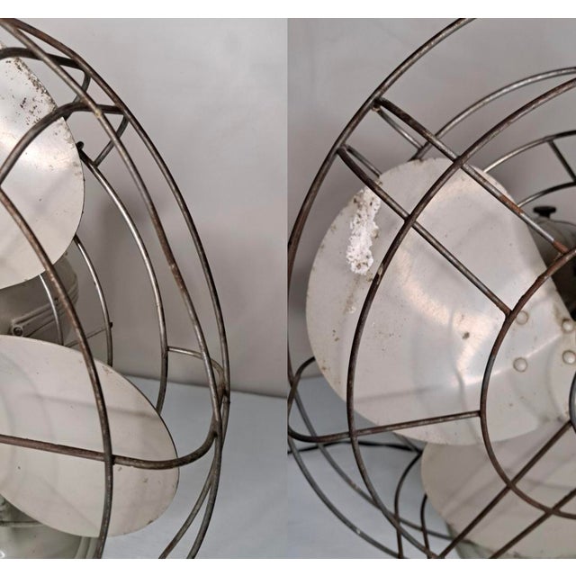 Vintage Robbins & Myers 3-Speed Metal Desk Fan, Brantford Canada, Circa 1950 For Sale - Image 11 of 13