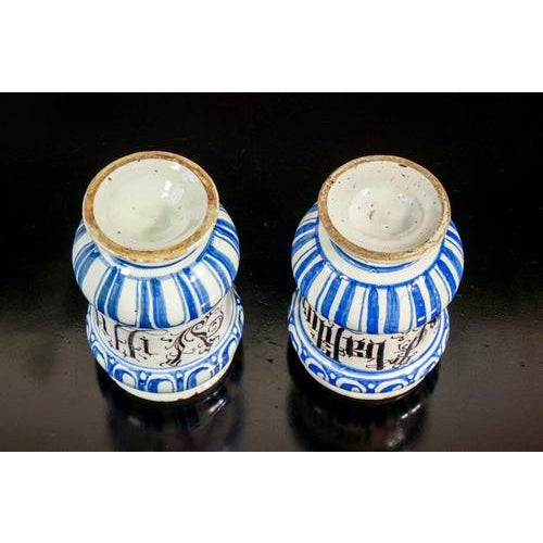 Ceramic Spool Jars, 1700s, Set of 2 For Sale - Image 6 of 12