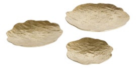 Example of Realism Trays