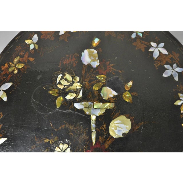 Antique English Victorian Mother of Pearl Inlay Black Lacquer Tilt Top Table For Sale In Philadelphia - Image 6 of 18