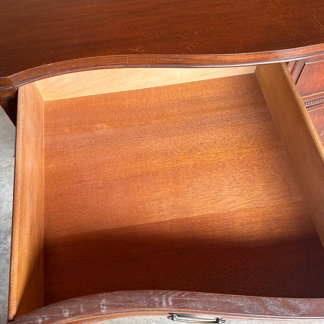 Drexel Federal Style Transitional Mid 20th Century Dresser 4-Drawer For Sale - Image 12 of 12
