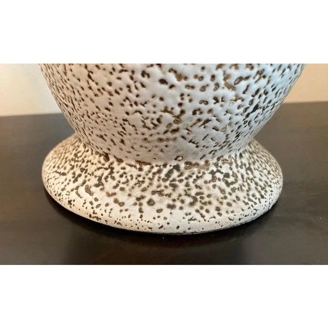 1930s French Art Deco 1930s Torchiere Ceramic Table Lamp For Sale - Image 5 of 11