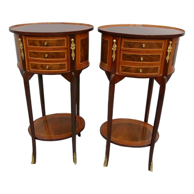 French Louis XVI Round Side Table With 3 Drawers, Lower Shelf & Hand-Gilded Gold Leaf Details For Sale