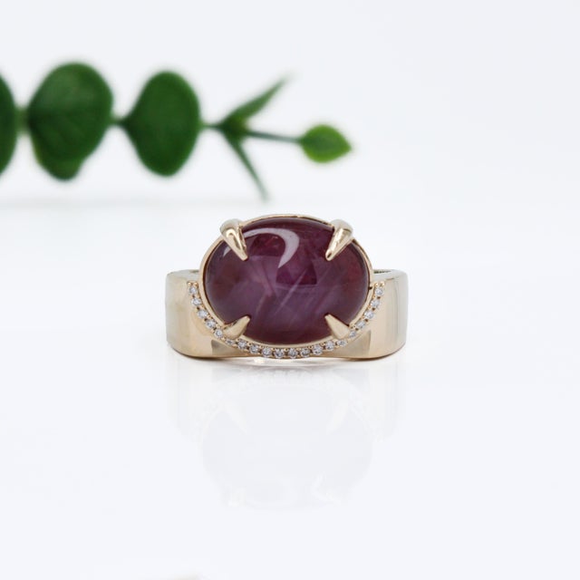 2020s 7.3ct Star Ruby Ring W Natural Diamond Accents in Solid 14k Gold | Ov 10.5x9.6mm, Size 6.75 For Sale - Image 5 of 10
