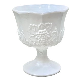 Vintage Grape Vine Footed Bowl For Sale