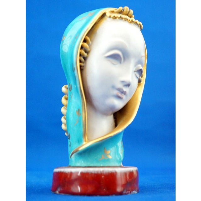 Majolica Ceramic Bust Sculpture of Madonna by Eugenio Pattarino, Italy, 1920s-1940s For Sale - Image 10 of 18