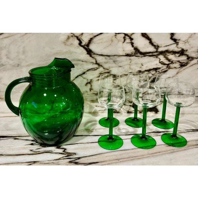 Kelly Green Glasses & Pitcher Set For Sale In Miami - Image 6 of 6