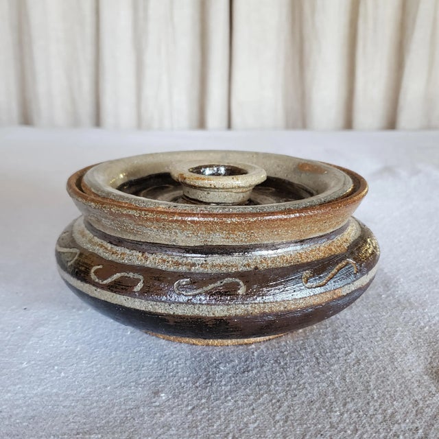 Mid-Century Modern 1980's B. Fullmer Modern Brown and Taupe Ceramic Stoneware Bowl With Lid For Sale - Image 3 of 8