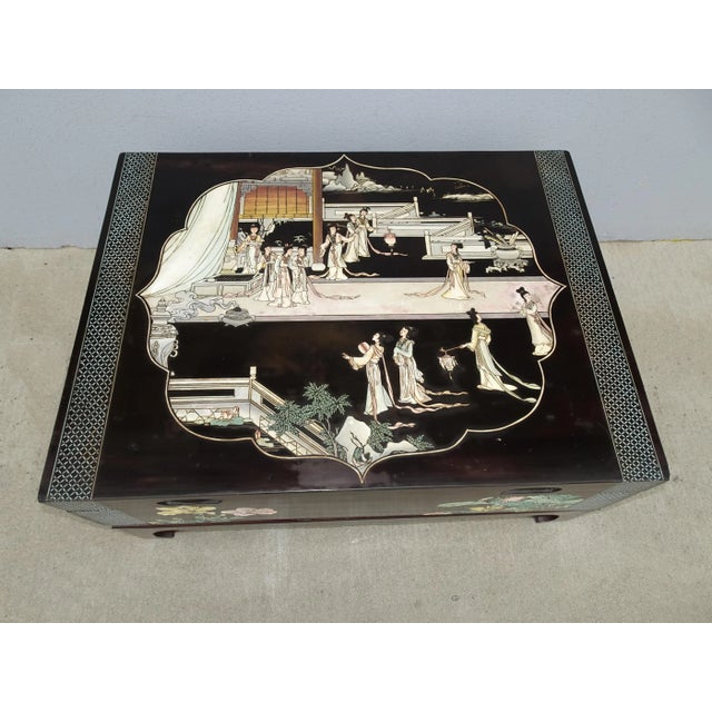Vintage Oriental Asian Black Chinoiserie Coffee Table Storage Box For Sale In Los Angeles - Image 6 of 13