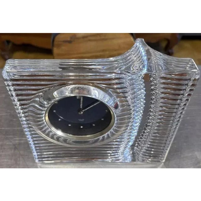 1970s Vintage Crystal Desk Clock from Daum France, 1970 For Sale - Image 5 of 8