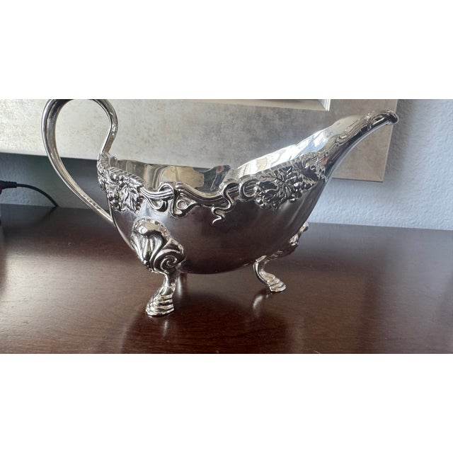 Victorian Vintage Godinger Silver-Plated Ornate Gravy Boat For Sale - Image 3 of 10