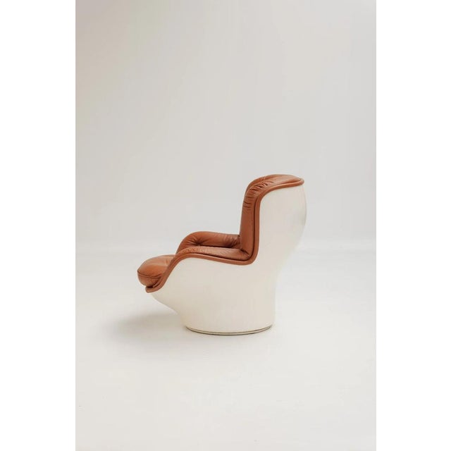 1970s Karate Lounge Chairs and Ottomans by Michel Cadestin for Airborne, 1970s, Set of 3 For Sale - Image 5 of 15