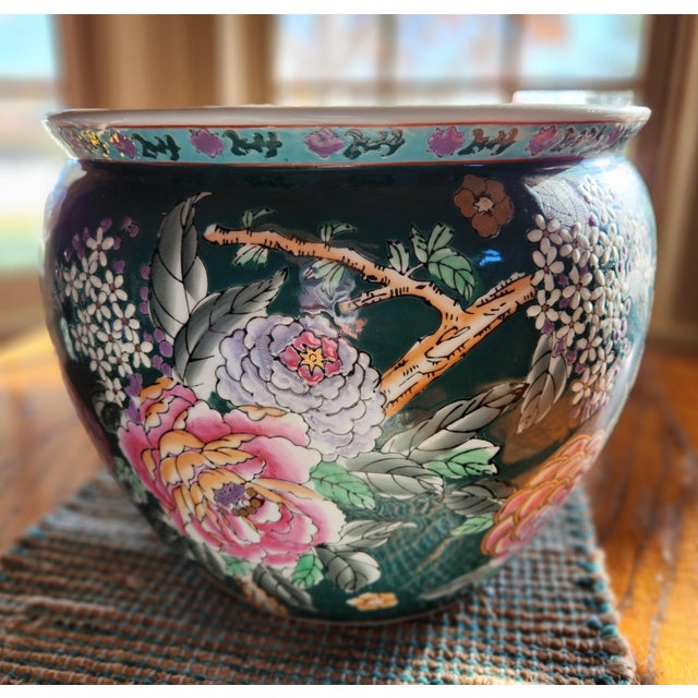 1960s Mid 19th Century Large Chinese Famille Rose Fish Bowl, Cachepot, Jardinere For Sale - Image 5 of 12