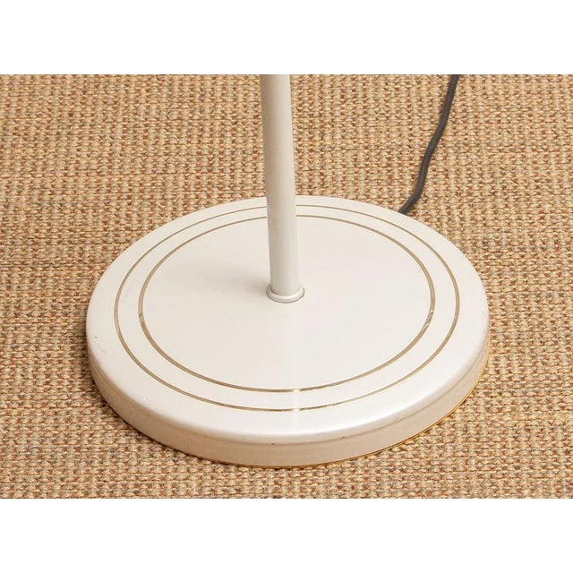 White-Pearl Lacquered Metal and Brass Halogen Floor Lamp, Italy, 1980s For Sale - Image 6 of 10