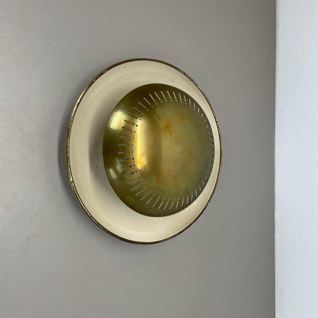 Gio Ponti Round Brass Wall Ceiling Light by Gio Ponti for Gino Sarfatti, Italy, 1950s For Sale - Image 4 of 18