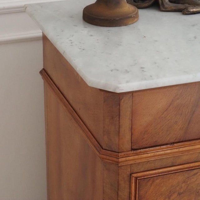 Antique French Walnut Chest of Drawers with White Marble Top, 1850, Louis-Philippe Style For Sale - Image 9 of 18