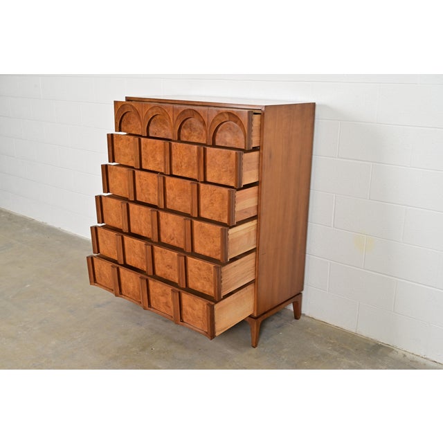 T. H. Robsjohn-Gibbings Style Cherry and Burl Wood Highboy Dresser by Thomasville, 1960s For Sale In South Bend - Image 6 of 12