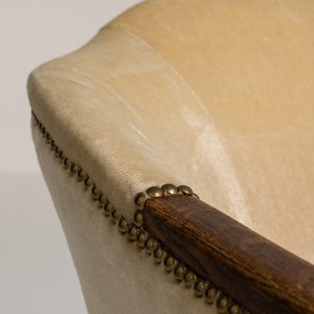 Early 20th Century Jacobean Brown Wood Pair of Club Chairs For Sale - Image 9 of 12