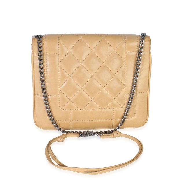 Chanel Vintage Beige Quilted Lambskin Square CC Flap Bag For Sale - Image 4 of 9