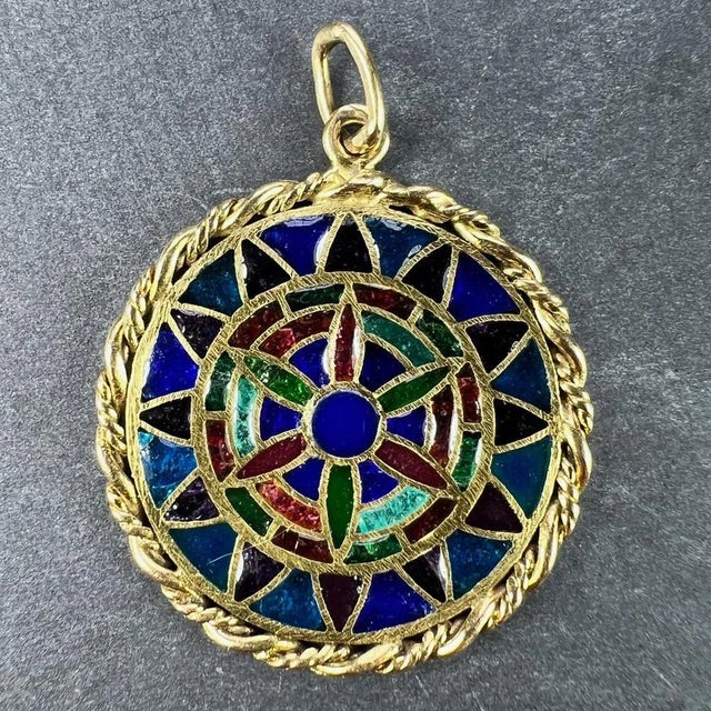 1950s French 18 Karat Yellow Gold and Enamel Window Plique a Jour Pendant Medal, 1950s For Sale - Image 5 of 18
