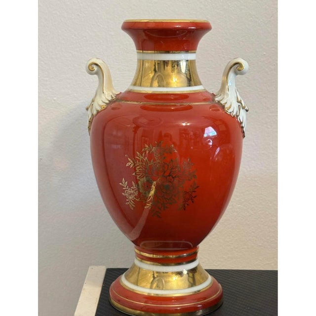 Vintage Noritake Red Porcelain Vase With Gilded Swan Handles – Japan, 1940s For Sale - Image 6 of 7