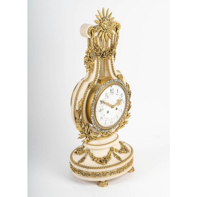 Napoleon III Lyre-Shaped Clock in Marble and Gilt Bronze, 19th Century For Sale - Image 4 of 8