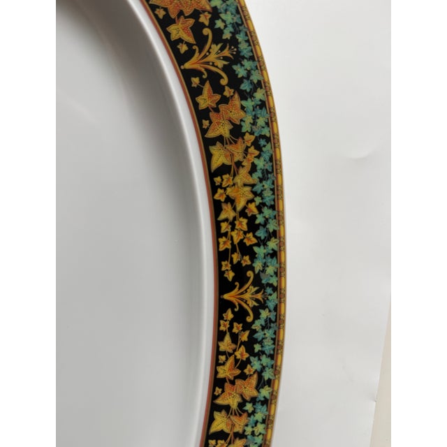 Modern Gold Ivy Fish Plate by Versace for Rosenthal, 1990s For Sale - Image 3 of 5