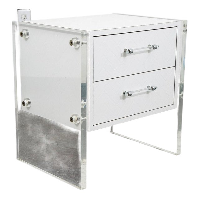 Mid Century Modern Nightstand 2 Drawers Lucite White 1970s Vintage Groovy Retro For Sale