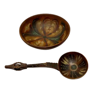 19th Century Russian Hand Carved and Painted Wooden Spoon and Bowl