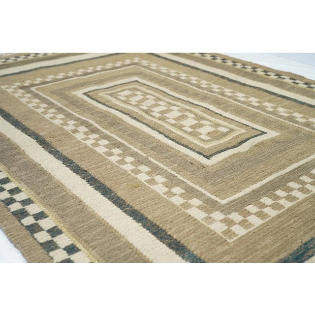 Brown Sumak Rug 4'1'' X 6'1'' For Sale - Image 8 of 10