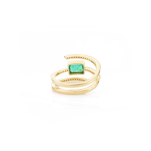 14k Yellow Gold Octagon Cut Emerald & Diamond Spring Ring Size 5.5 For Sale - Image 4 of 10