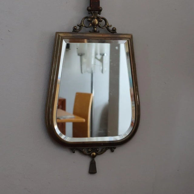 1950s Vintage Italian Brass Mirror with Leather Rope, 1950s For Sale - Image 5 of 8