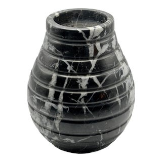 Vintage Hand-Carved Black Marble Vase With White Veining For Sale