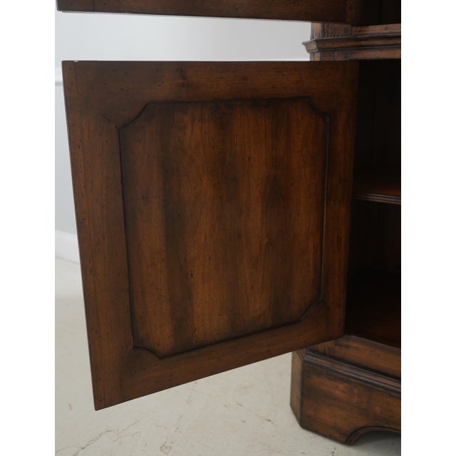 Chaddock Guy Chaddock Country Distressed Finish China Cabinet For Sale - Image 4 of 17