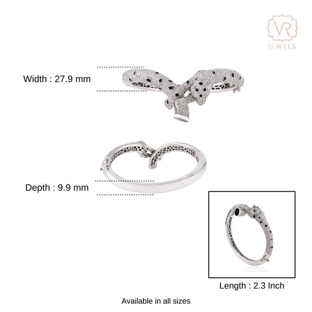 Art Deco 6.51 CTW Cluster Diamond Panther Bangle With Emerald Eyes in 14k Gold For Sale - Image 10 of 16