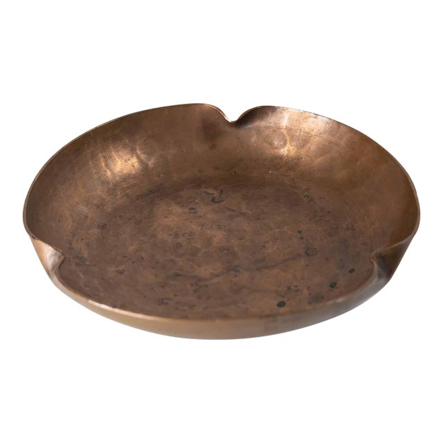 Early 20th Century American Arts & Crafts Copper Ashtray Catchall by Roycroft For Sale